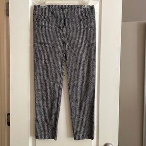 Ann Taylor LOFT Womens Pants Black White Geometric Marisa Cropped Stretch 00
